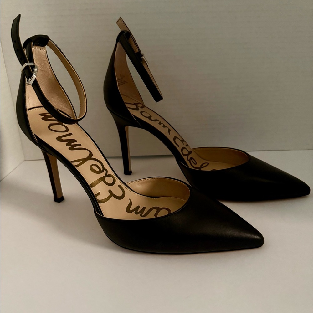 Sam Edelman “Harlow” Black Leather Heels – Size 9M